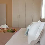 Alex אגיוס גאורגיוס