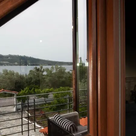 Alex Villa Áyios Yeóryios