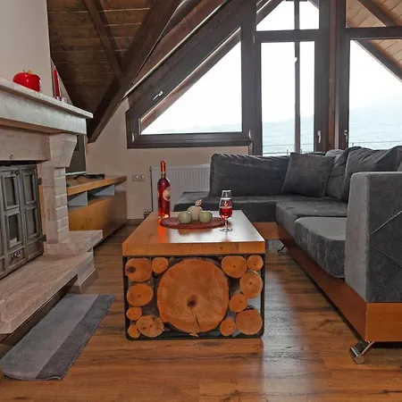 Alex Villa Áyios Yeóryios