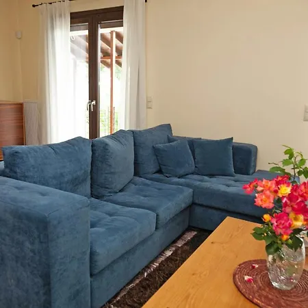 Alex * Άγιος Γεώργιος