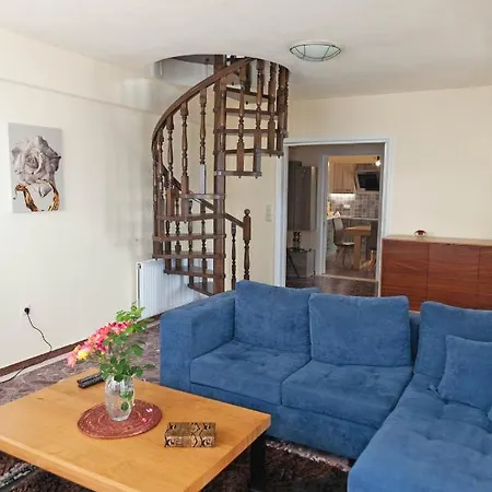 Alex * Άγιος Γεώργιος