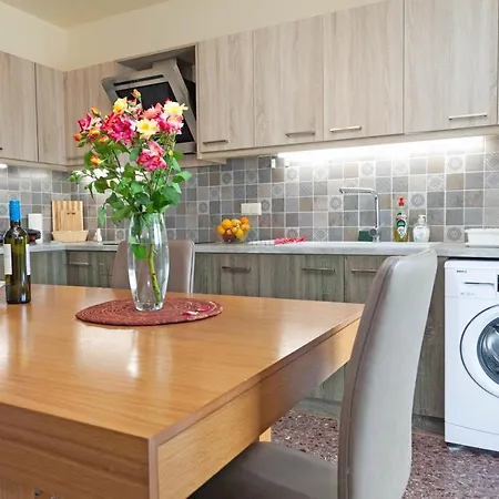 Alex Βίλα Άγιος Γεώργιος