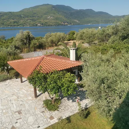 Alex Villa Agios Georgios (Istiaia-Aidipsos)